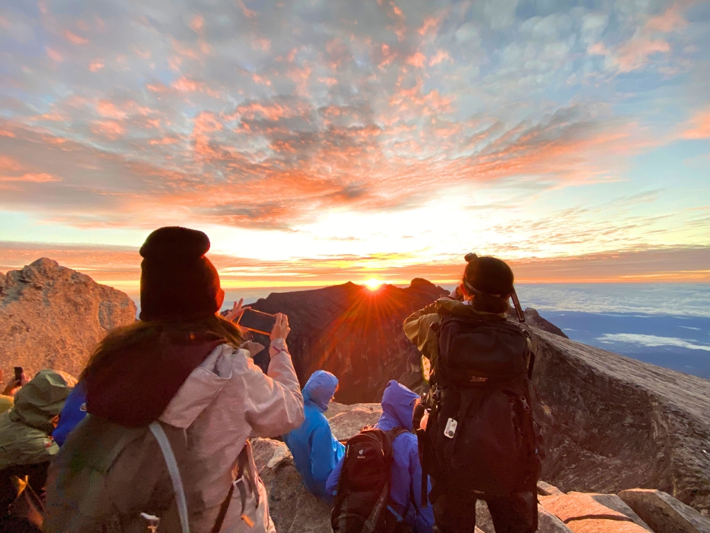 🔔 [LIVE] Real-Time Mount Kinabalu Climb Slot Availability 🔔
